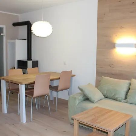 Apbovec アパート